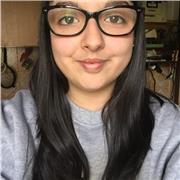 Ragazza diplomata per ripetizioni di inglese